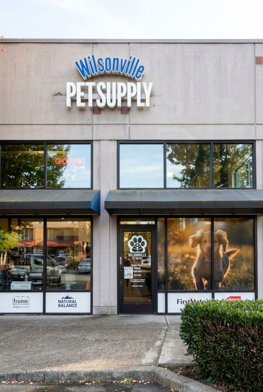 The Wilsonville Pet Supply storefront, awnings over the front door